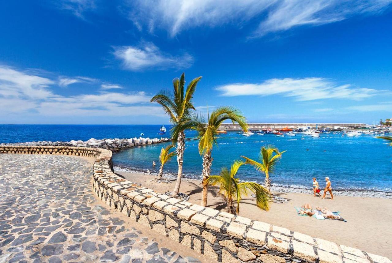 Beautiful Renovated Apartment With Air Conditioning Just Steps From The Sea In Playa San Juan Εξωτερικό φωτογραφία